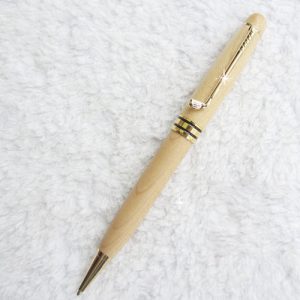 Mẫu bút độc đáo quà tặng quảng cáo , bút gỗ số 3