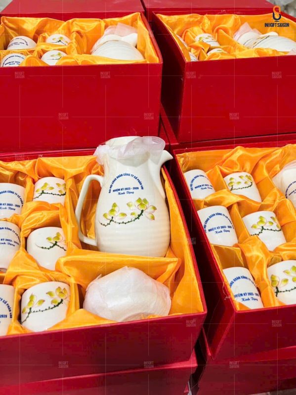 bộ ấm chén quà tặng in logo giá rẻ tận xưởng