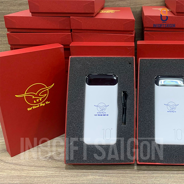 Quà tặng tri ân sạc dự phòng in logo