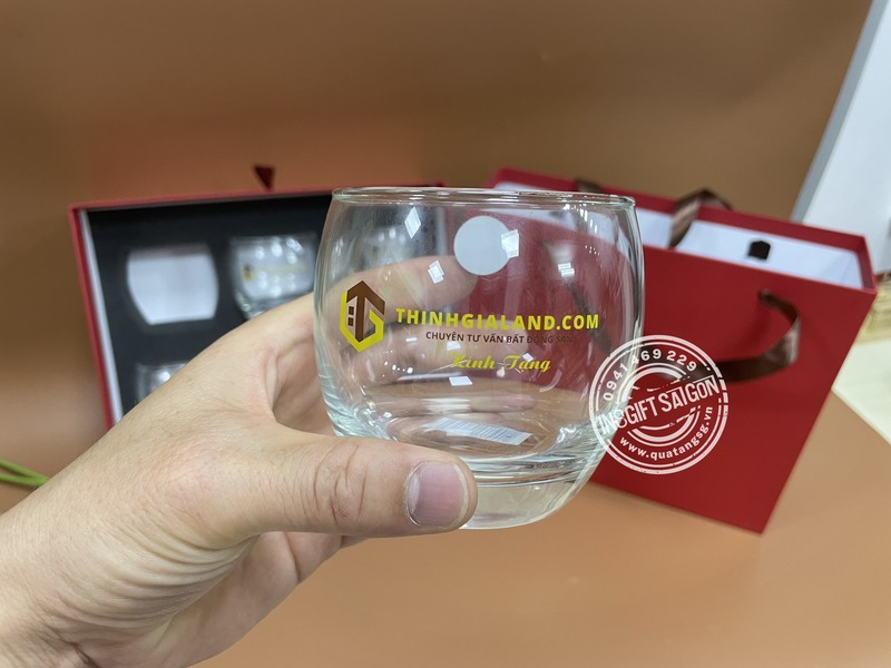 Ly thủy tinh Luminarc in logo quà tặng doanh nghiệp